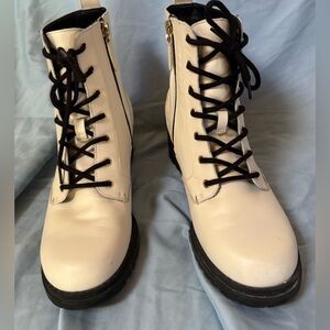 Cole Haan Sz 7.5 White Combat Boots